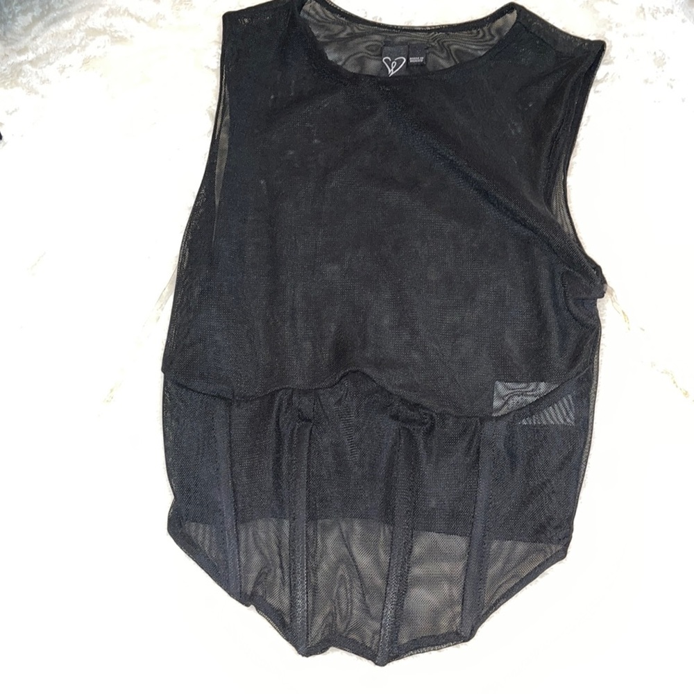 Black mesh crop top no sleeves XS